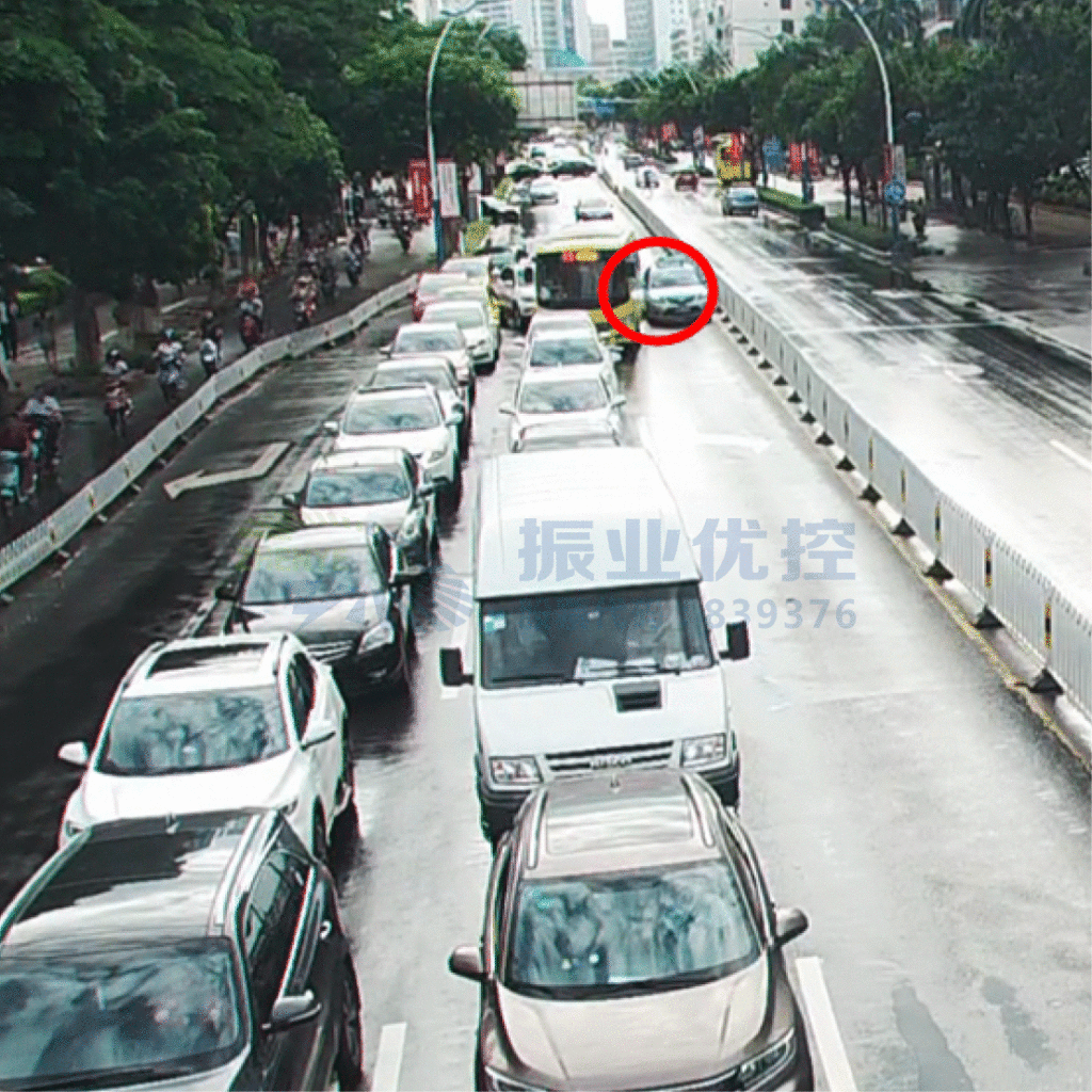 圖4 東進口左轉車流出現(xiàn)斷流