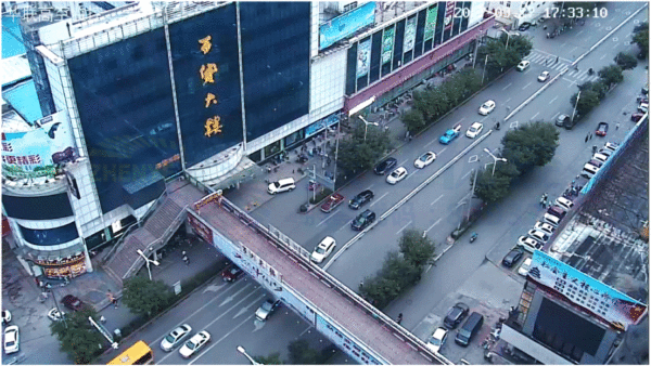 圖13 排隊(duì)長度平均120米，只需等一次紅燈就能通過路口（優(yōu)化后）