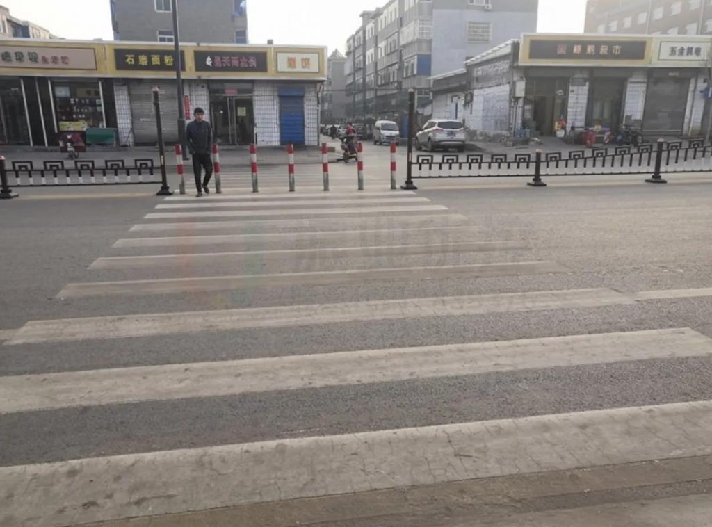 圖12 行人安全過街