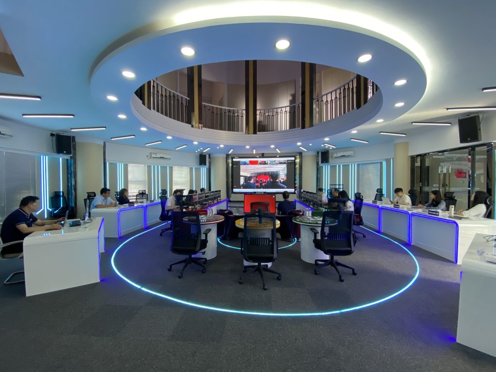 圖4 現(xiàn)場連線振業(yè)優(yōu)控城市交通治堵運(yùn)行管理中心