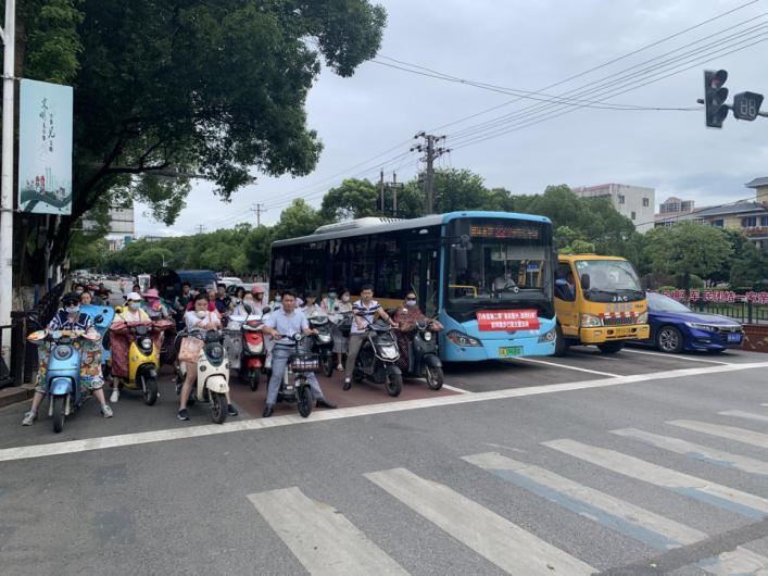 新建大道興國(guó)路-花果山路路段（新建大道-長(zhǎng)麥路路口）