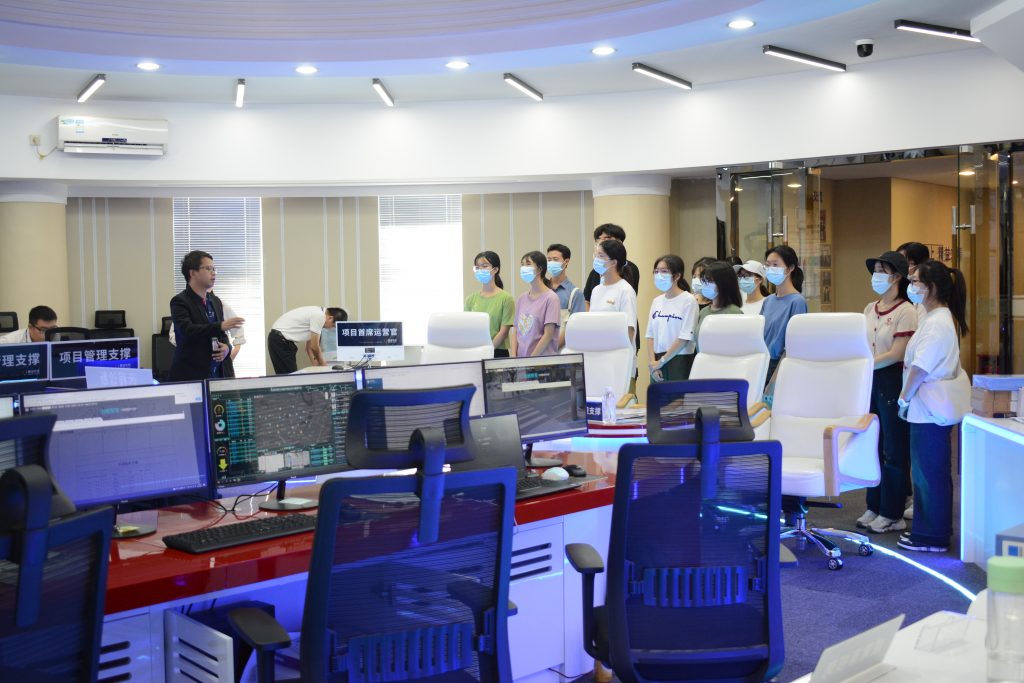 交通技術(shù)部總監(jiān)朱志威介紹城市交通治堵運(yùn)行管理中心