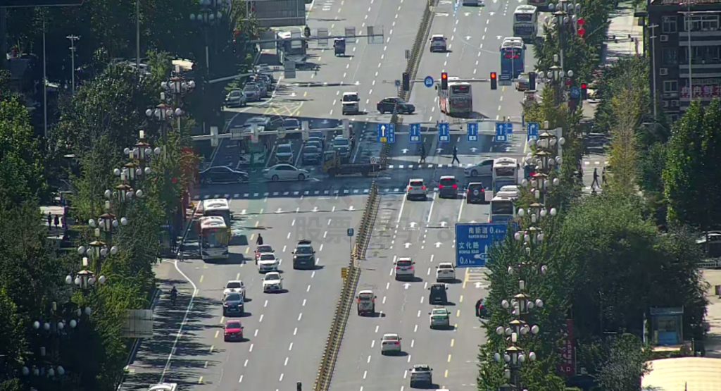 圖7 禁左后平峰車輛排隊長度