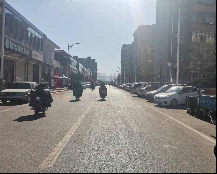 圖11 永康路、希望街通行順暢，機(jī)非混行現(xiàn)象消失