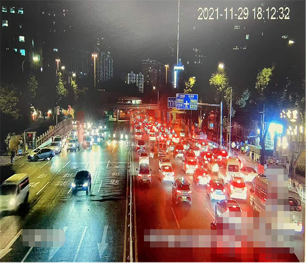 圖13 廣園路-天壽路路口排隊長度(優(yōu)化前)